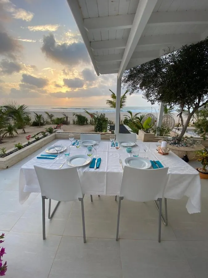 Villa Alfredo Marchetti Nº13 A Suites On The Beach, Praia De Chaves, Boa Vista Rabil Guest house