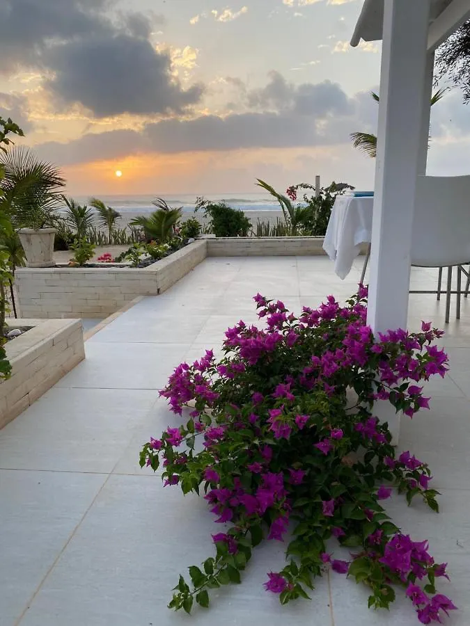 Guest house Villa Alfredo Marchetti Nº13 A Suites On The Beach, Praia De Chaves, Boa Vista Rabil